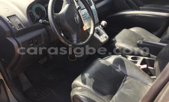 Acheter Occasion Voiture Toyota Corolla Verso Gris à Lomé, Togo Acheter Occasion Voiture Toyota Corolla Verso Gris à Lomé, Togo