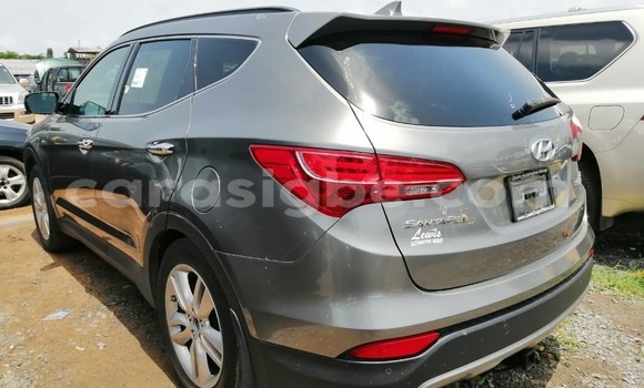 Acheter Occasion Voiture Hyundai Santa Fe Gris à Lomé, Togo Acheter Occasion Voiture Hyundai Santa Fe Gris à Lomé, Togo