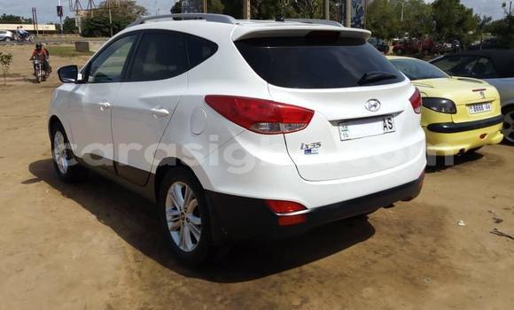 Acheter Occasion Voiture Hyundai ix35 Blanc à Lomé, Maritime Acheter Occasion Voiture Hyundai ix35 Blanc à Lomé, Maritime