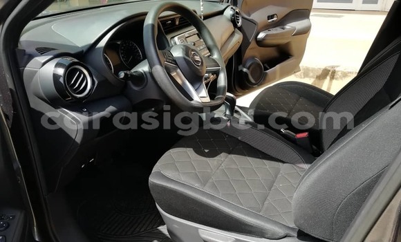 Acheter Occasion Voiture Nissan Kix Gris à Lomé, Maritime Acheter Occasion Voiture Nissan Kix Gris à Lomé, Maritime