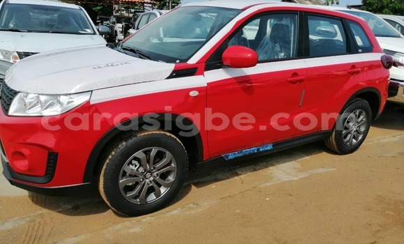 Acheter Occasion Voiture Suzuki Vitara Rouge à Lomé, Togo Acheter Occasion Voiture Suzuki Vitara Rouge à Lomé, Togo