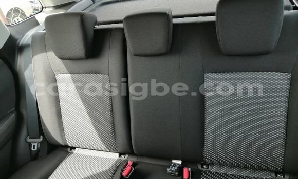 Acheter Occasion Voiture Suzuki Vitara Rouge à Lomé, Togo Acheter Occasion Voiture Suzuki Vitara Rouge à Lomé, Togo