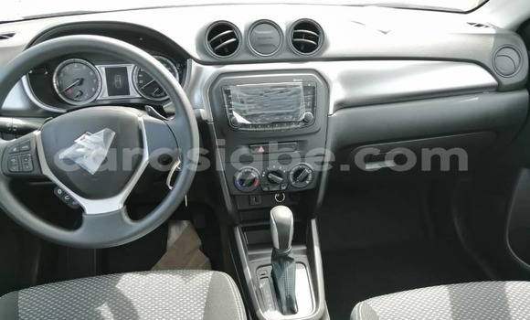 Acheter Occasion Voiture Suzuki Vitara Rouge à Lomé, Togo Acheter Occasion Voiture Suzuki Vitara Rouge à Lomé, Togo