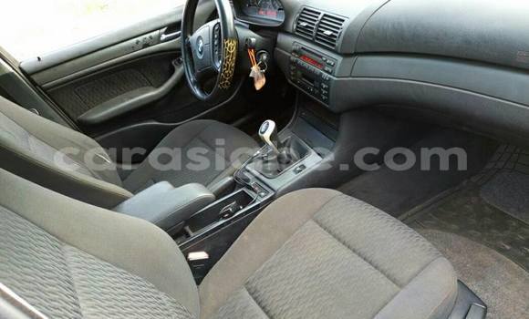 Buy Used BMW 3–Series Silver Car in Lome in Togo Buy Used BMW 3–Series Silver Car in Lome in Togo