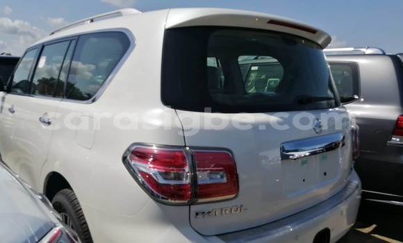 Acheter Neuf Voiture Nissan Patrol Blanc à Lomé, Maritime Acheter Neuf Voiture Nissan Patrol Blanc à Lomé, Maritime
