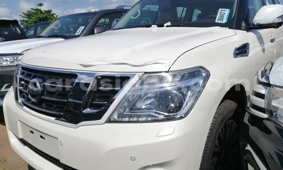 Acheter Neuf Voiture Nissan Patrol Blanc à Lomé, Maritime Acheter Neuf Voiture Nissan Patrol Blanc à Lomé, Maritime