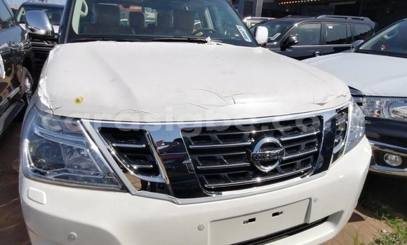 Acheter Neuf Voiture Nissan Patrol Blanc à Lomé, Maritime Acheter Neuf Voiture Nissan Patrol Blanc à Lomé, Maritime