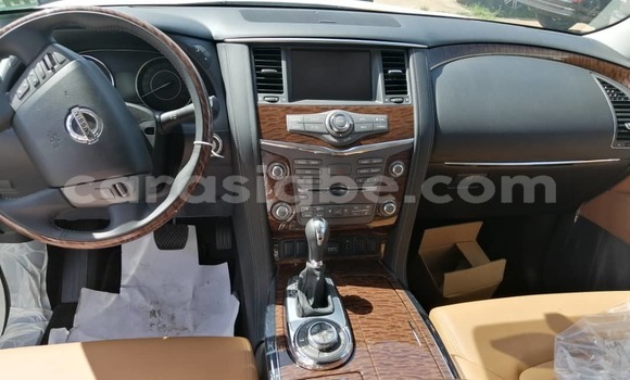 Acheter Neuf Voiture Nissan Patrol Blanc à Lomé, Maritime Acheter Neuf Voiture Nissan Patrol Blanc à Lomé, Maritime