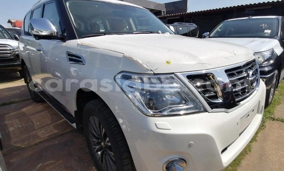 Acheter Neuf Voiture Nissan Patrol Blanc à Lomé, Maritime Acheter Neuf Voiture Nissan Patrol Blanc à Lomé, Maritime