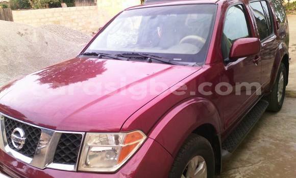 Acheter Occasion Voiture Nissan Pathfinder Rouge à Lomé, Togo
