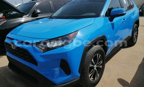 Acheter Occasion Voiture Toyota RAV4 Bleu à Lomé, Togo Acheter Occasion Voiture Toyota RAV4 Bleu à Lomé, Togo