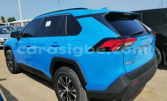 Acheter Occasion Voiture Toyota RAV4 Bleu à Lomé, Togo Acheter Occasion Voiture Toyota RAV4 Bleu à Lomé, Togo