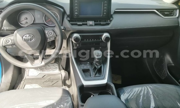 Acheter Occasion Voiture Toyota RAV4 Bleu à Lomé, Togo Acheter Occasion Voiture Toyota RAV4 Bleu à Lomé, Togo