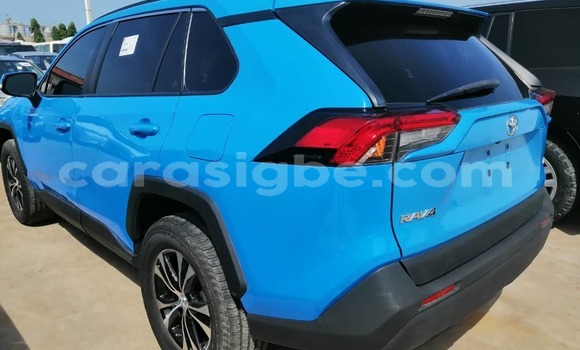 Acheter Occasion Voiture Toyota RAV4 Bleu à Lomé, Togo Acheter Occasion Voiture Toyota RAV4 Bleu à Lomé, Togo