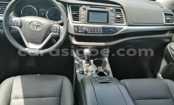 Acheter Occasion Voiture Toyota Highlander Autre à Lomé, Togo Acheter Occasion Voiture Toyota Highlander Autre à Lomé, Togo