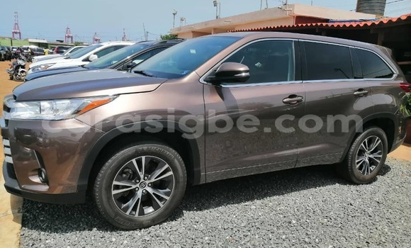 Acheter Occasion Voiture Toyota Highlander Autre à Lomé, Togo Acheter Occasion Voiture Toyota Highlander Autre à Lomé, Togo