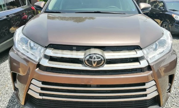 Acheter Occasion Voiture Toyota Highlander Autre à Lomé, Togo Acheter Occasion Voiture Toyota Highlander Autre à Lomé, Togo
