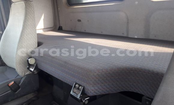 Acheter Occasion Utilitaire Man Silent Blanc à Lomé, Togo Acheter Occasion Utilitaire Man Silent Blanc à Lomé, Togo