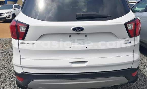 Buy Import Ford Escape White Car in Lome in Togo Buy Import Ford Escape White Car in Lome in Togo