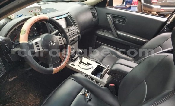 Acheter Occasion Voiture Infiniti FX Noir à Lomé, Togo Acheter Occasion Voiture Infiniti FX Noir à Lomé, Togo
