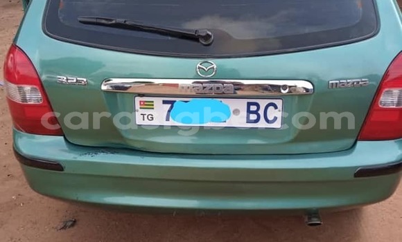 Acheter Occasion Voiture Mazda 323 Vert à Lomé, Togo Acheter Occasion Voiture Mazda 323 Vert à Lomé, Togo