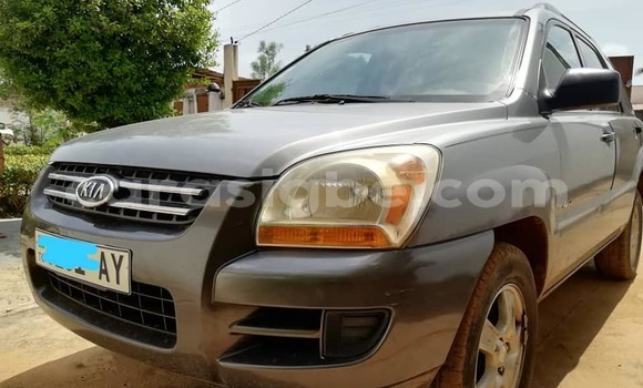 Buy Used Kia Sportage Other Car in Lome in Togo Buy Used Kia Sportage Other Car in Lome in Togo