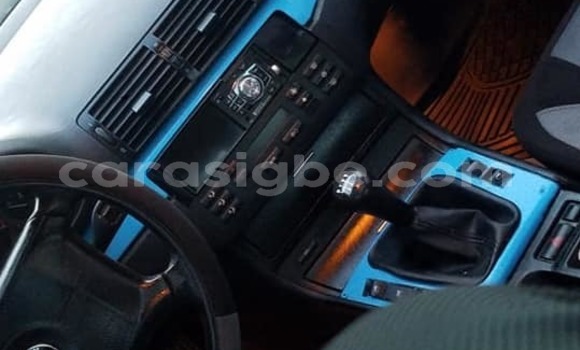 Acheter Occasion Voiture BMW 3–Series Bleu à Lomé, Togo Acheter Occasion Voiture BMW 3–Series Bleu à Lomé, Togo