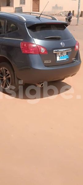 Big with watermark nissan rogue togo lome 5083