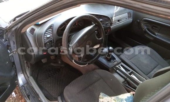Acheter Occasion Voiture BMW 3–Series Bleu à Lomé, Togo Acheter Occasion Voiture BMW 3–Series Bleu à Lomé, Togo