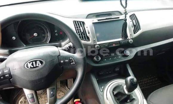 Buy Used Kia Sportage Blue Car in Lome in Togo Buy Used Kia Sportage Blue Car in Lome in Togo
