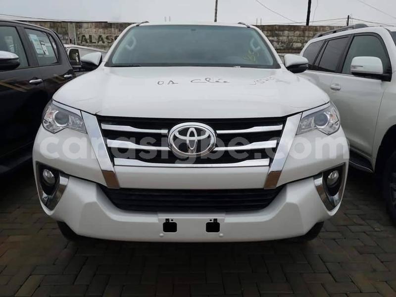 Big with watermark toyota fortuner togo lome 5097
