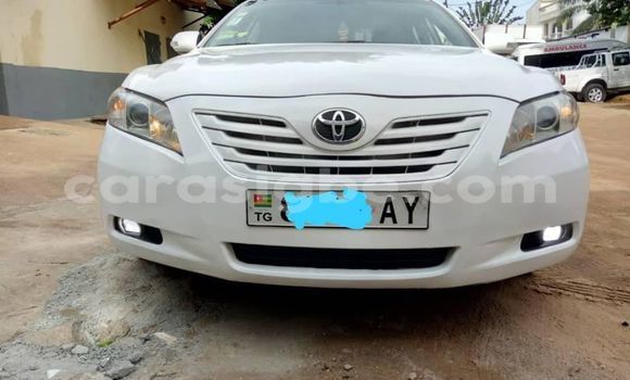 Buy Used Toyota Camry White Car in Lome in Togo Buy Used Toyota Camry White Car in Lome in Togo