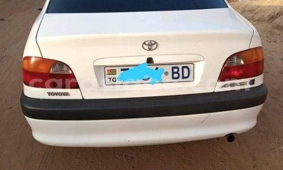 Buy Used Toyota Avensis White Car in Lome in Togo Buy Used Toyota Avensis White Car in Lome in Togo