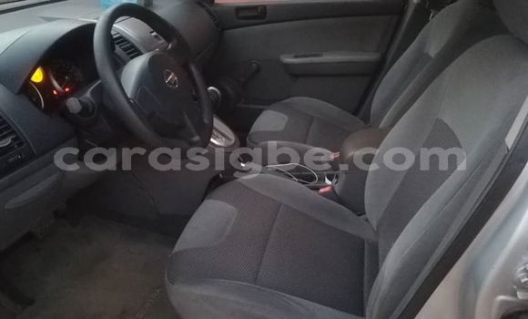 Acheter Occasion Voiture Nissan Sentra Gris à Lomé, Togo Acheter Occasion Voiture Nissan Sentra Gris à Lomé, Togo