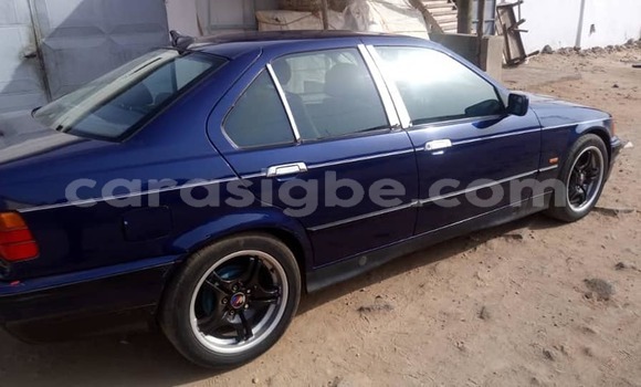 Acheter Occasion Voiture BMW 3–Series Bleu à Lomé, Togo Acheter Occasion Voiture BMW 3–Series Bleu à Lomé, Togo