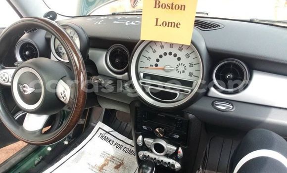 Buy Used MINI Cooper Green Car in Lome in Togo Buy Used MINI Cooper Green Car in Lome in Togo