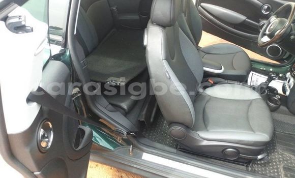 Buy Used MINI Cooper Green Car in Lome in Togo Buy Used MINI Cooper Green Car in Lome in Togo