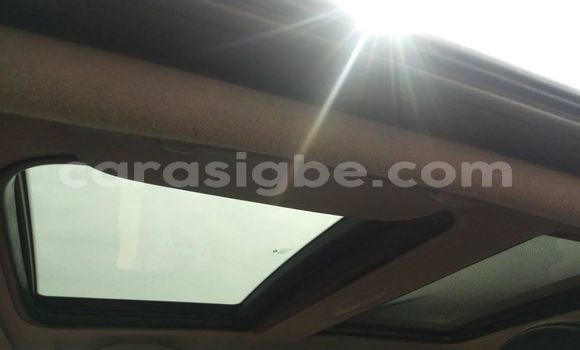 Buy Used MINI Cooper Green Car in Lome in Togo Buy Used MINI Cooper Green Car in Lome in Togo