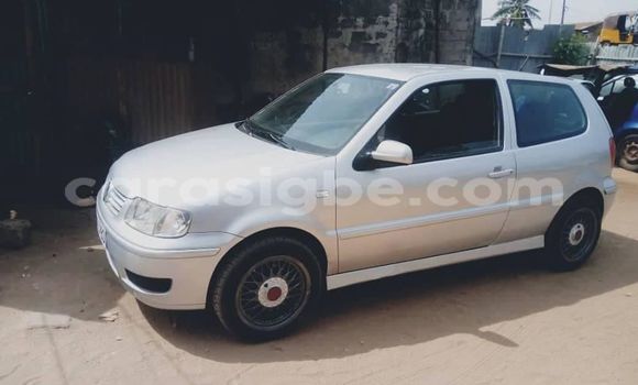 Acheter Occasion Voiture Volkswagen Polo Gris à Lomé, Togo Acheter Occasion Voiture Volkswagen Polo Gris à Lomé, Togo