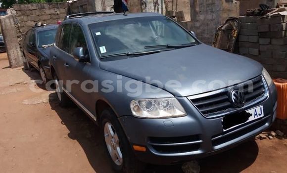 Buy Used Volkswagen Touareg Blue Car in Lome in Togo Buy Used Volkswagen Touareg Blue Car in Lome in Togo