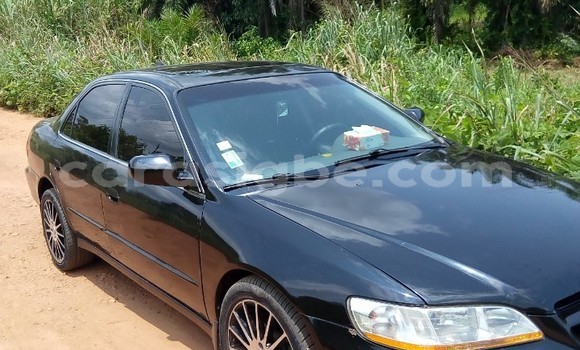 Acheter Occasion Voiture Honda Accord Noir à Lomé, Togo Acheter Occasion Voiture Honda Accord Noir à Lomé, Togo