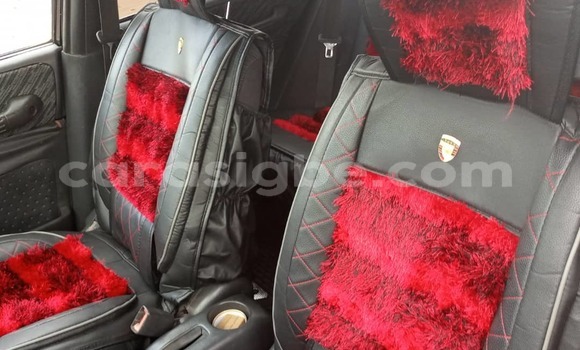 Acheter Occasion Voiture Toyota RAV4 Noir à Lomé, Togo Acheter Occasion Voiture Toyota RAV4 Noir à Lomé, Togo