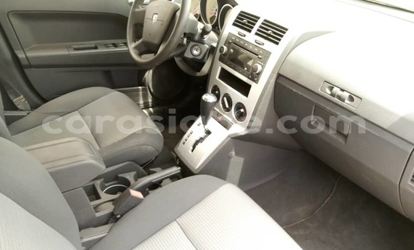 Acheter Import Voiture Dodge Caliber Gris à Lomé, Togo Acheter Import Voiture Dodge Caliber Gris à Lomé, Togo