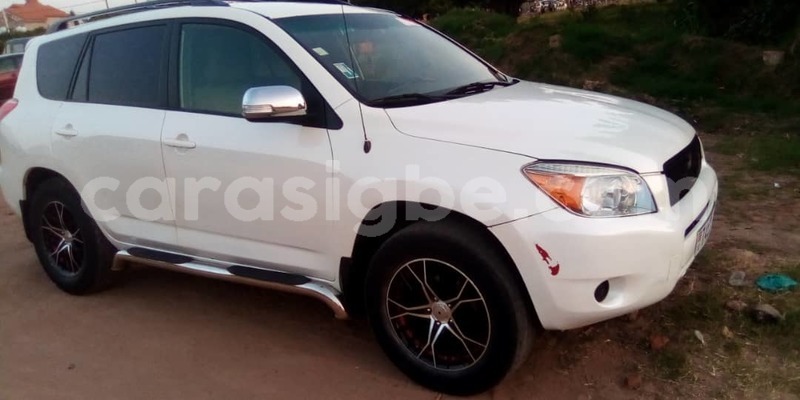 Big with watermark toyota rav4 togo lome 5178