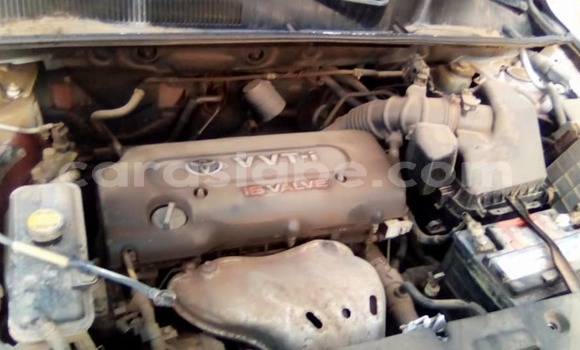 Acheter Occasion Voiture Toyota RAV4 Blanc à Lomé, Togo Acheter Occasion Voiture Toyota RAV4 Blanc à Lomé, Togo