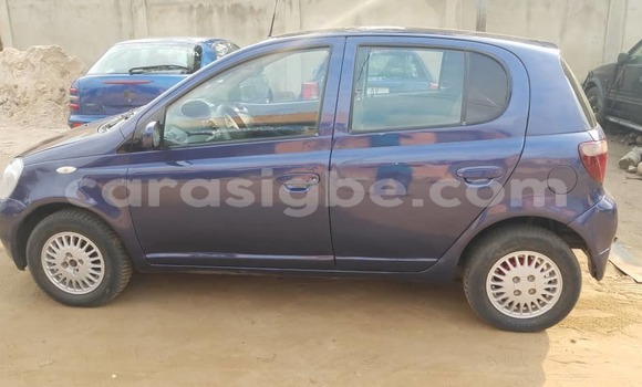 Acheter Occasion Voiture Toyota Yaris Bleu à Lomé, Togo Acheter Occasion Voiture Toyota Yaris Bleu à Lomé, Togo