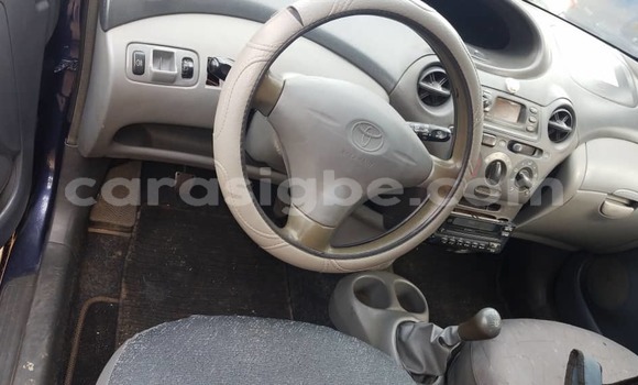 Acheter Occasion Voiture Toyota Yaris Bleu à Lomé, Togo Acheter Occasion Voiture Toyota Yaris Bleu à Lomé, Togo