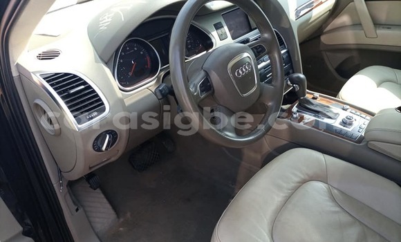Acheter Occasion Voiture Audi Q7 Noir à Lomé, Togo Acheter Occasion Voiture Audi Q7 Noir à Lomé, Togo