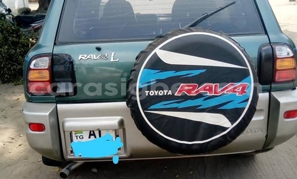 Acheter Occasion Voiture Toyota RAV4 Vert à Lomé, Togo Acheter Occasion Voiture Toyota RAV4 Vert à Lomé, Togo
