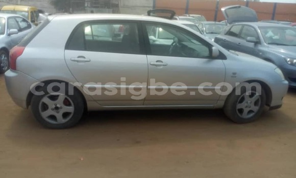 Acheter Occasion Voiture Toyota Corolla Gris à Lomé, Togo Acheter Occasion Voiture Toyota Corolla Gris à Lomé, Togo